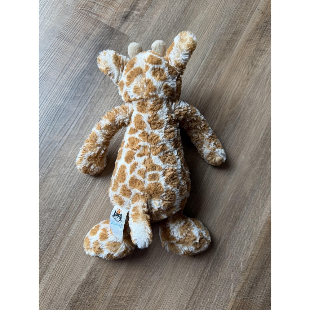 Jellycat London Giraffe Plush Stuffed Animal Tan White Soft Cuddly Toy - Picture 2 of 7